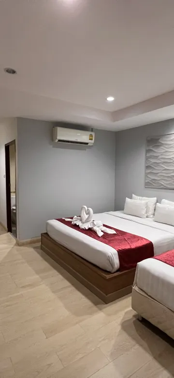 ห้องสแตนดาร์ด 3 ที่นอน