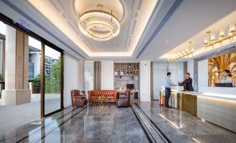 Venus Royal Hotel (Fuyang wanda plaza Branch)