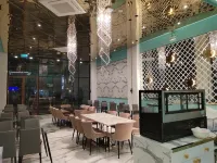 โรงแรม เอสทรี หัวหิน - พร้อมอาหารเช้า