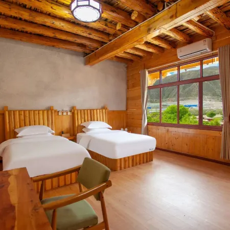 Dejicang B&B