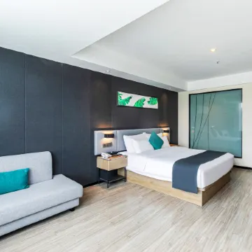 Pero Hotel (Yangquan No.1 Middle School)