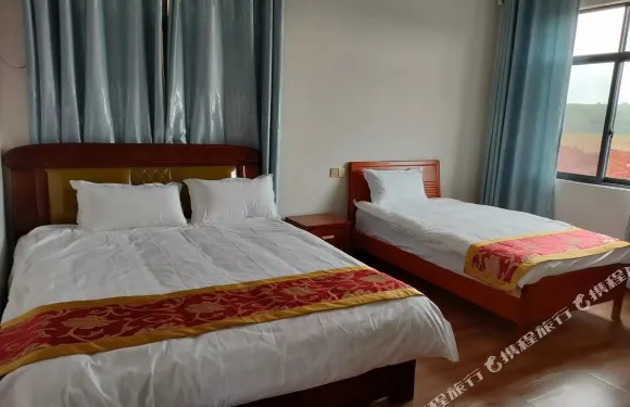 鳳龍灣欣剛客棧