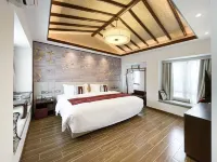 YUE HOUSE - Inns