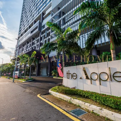 The Apple Premier Suites Melaka Hotels near Bukit Peringgit