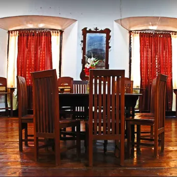 Escolta's Homey Lodge