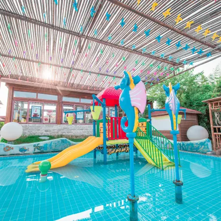 Shanghe Hotspring Hotel