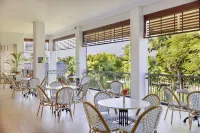 Sofitel Fiji Resort & Spa - breakfast