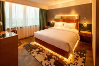 Guangzhou Tianhe TaiKoo Hui James Joyce ELITE Hotel - Balcony