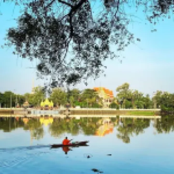 River CoCo Amphawa Hotels in Bang Khonthi