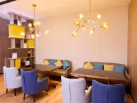 Hillden Hotel (Linyi Mengshan Avenue Yinqueshan Road)