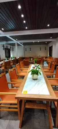 Hemu Yunzhu Shanju Отели рядом с достопримечательностью «Hemu Observation Deck»