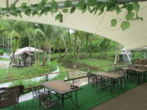 Shell Villa Apartel Resort Hotels in Koror