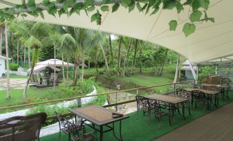 Shell Villa Apartel Resort