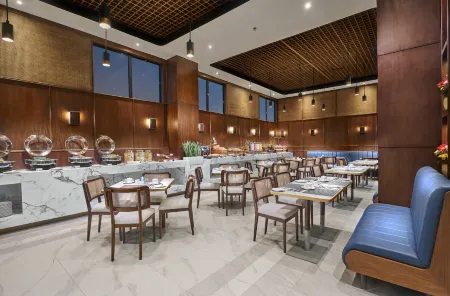 The Alana Hotel Malang Отели в г. Blimbing