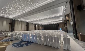 Huhua Grand Hotel