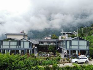 靈芝家民宿（保山百花嶺店）