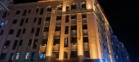 Roaming Youth Hostel