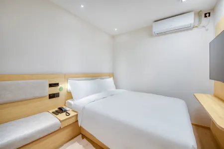Hi Inn 호텔（상하이 쑹장 쭈이바이츠지하철역）