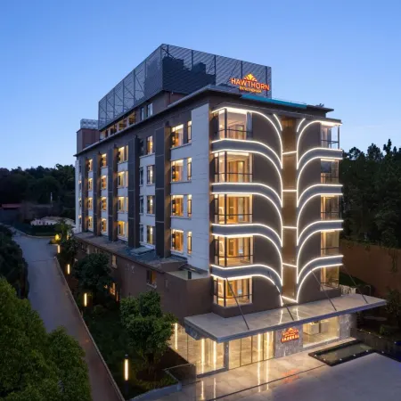 Mile Huquan Shuixiang Haofeng Wyndham Hot Spring Hotel