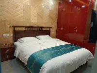 Wooden Tower Inn Homestay Hotels near Pingwu Shuijing Passenger Transport Terminal
