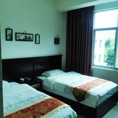 Xinping Deyuelou Hotel