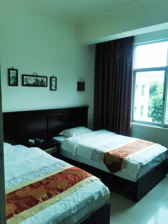 Xinping Deyuelou Hotel