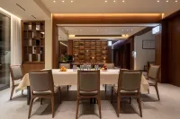 iuhua Mountain · Lane Courtyard Inn