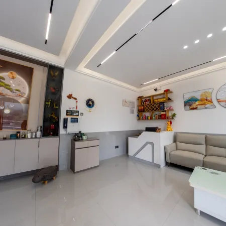 Yichang River Family Homestay