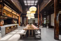 BLOSSOM  MANOIR  JIULONGKOU