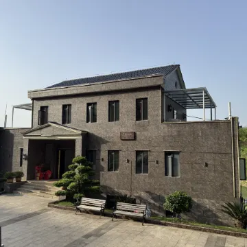 Lidongbin Manor