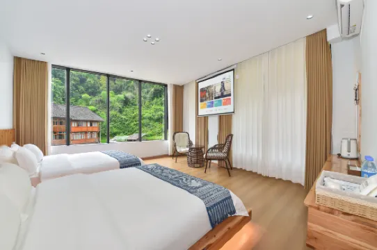 Zhaoxing Xifeng Zhuyun Chinese Inn (Zhaoxing Dong Village)