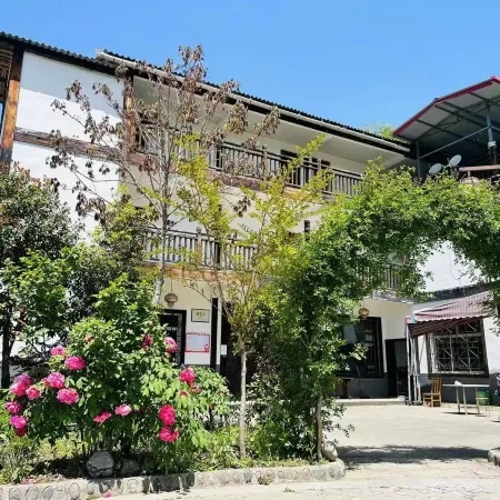 Guangwu  House