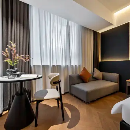 Meicheng Zhenxuan Hotel (Tongren High-speed Railway Station Branch)