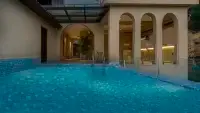 The Rest of My Life Hot Spring Guesthouse - Infinity Pools