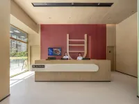 IU酒店(西博城瀋陽路地鐵站店) 鄰近长拱堰的酒店