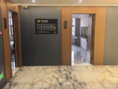 Yunxi Hotel (Lingshou County Railway College) Hotels in Lingshou