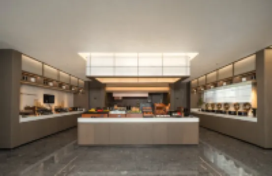 洛陽龍門高鐵站龍門大道亞朵酒店