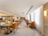 Vienna Hotel (Ulan County Branch)
