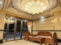 บิสซิเนส โฮเต็ลคังรง ซีหนิง โรงแรมใกล้วัดคุมบัม