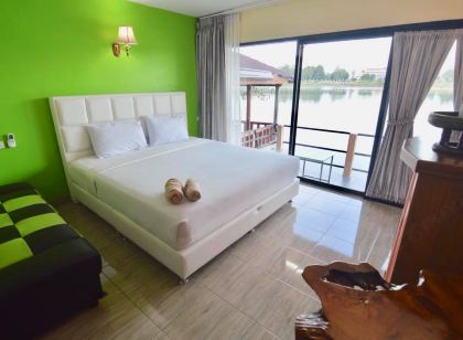 เทคโน ริเวอร์วิว รีสอร์ท Techno River View Resort