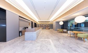 Ji Hotel (Nanjing Xianlin Wanda Mall)
