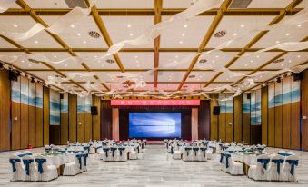 Yicheng three qi hotel