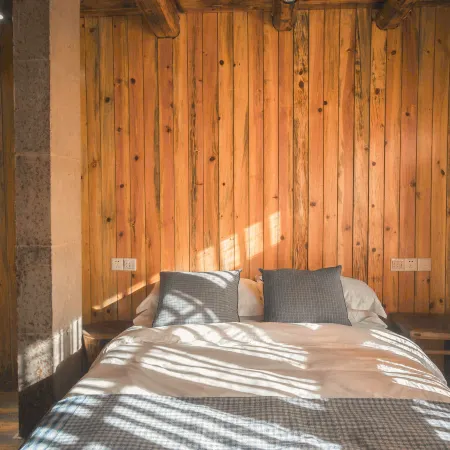 Wanbang Book House Homestay (Liuba Branch)