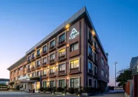 Atour Hotel (Nanjing Lukou International Airport) Hotels in Lukou International Airport