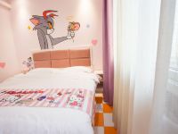 嘉怡酒店(南充1227购物广场店) - Hello Kitty 主题大床房