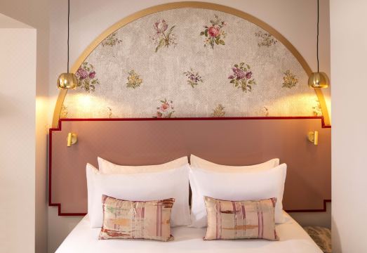 오텔 데 두-일 - 노트르담 로비