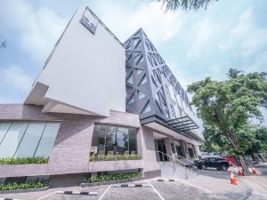 All Nite & Day Residence Kebon Jeruk Jakarta