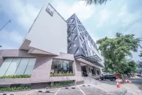 All Nite & Day Residence Kebon Jeruk Jakarta Hotel dekat ROKOK HERBAL SIN DURI KOSAMBI