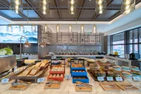 Atour Hotel(Changchun People's Street City Government Store)