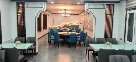 Jingpo Lake Na Shan Na Lake Resort Hotel